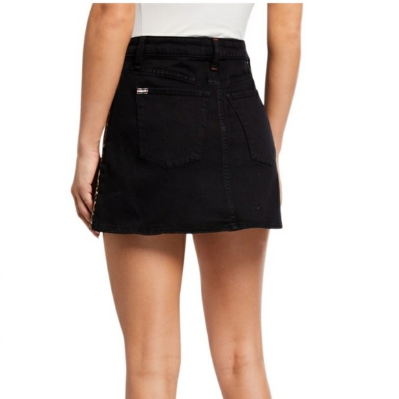 Leopard Print Mini Skirt - Picture 2 of 6